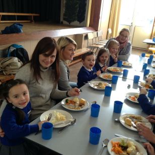 P1 Come Dine with Me